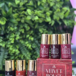 Colección cat eye velvet rouge M&Y
